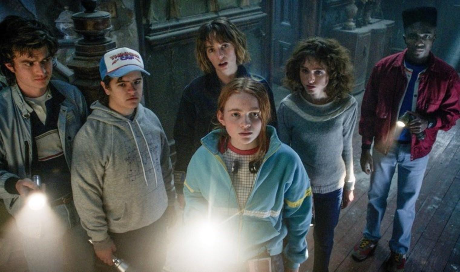 stranger-things-evreninin-derinliklerinde-kesfedilmeyi-bekleyen-ilginc-gercekler-lQSDVEK1.jpg