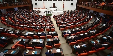tbmmde-yeni-hafta-genel-kurulda-butce-maratonu-yarina-hazirlaniyor-iUudyh4p.jpg