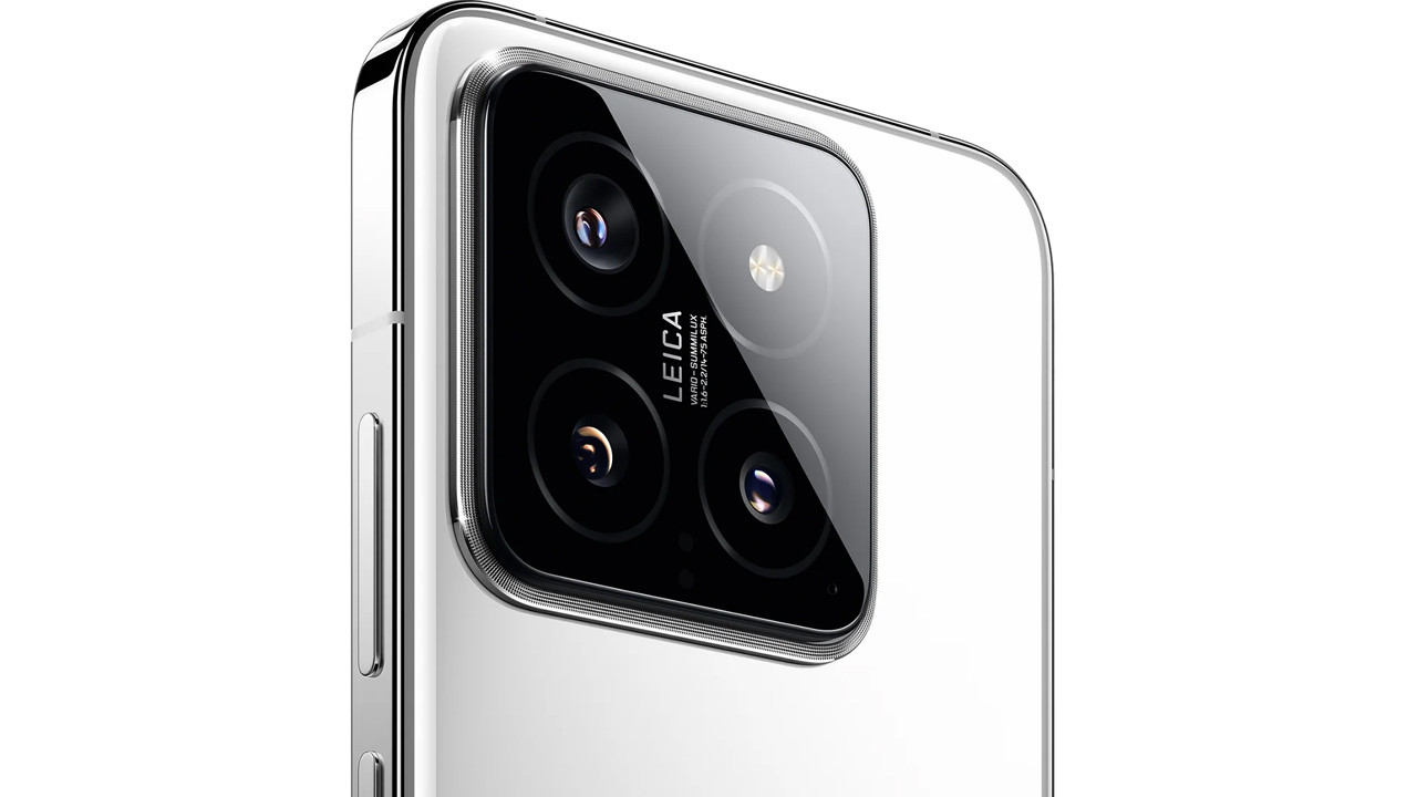 Xiaomi 14 Ekranı Nasıl?