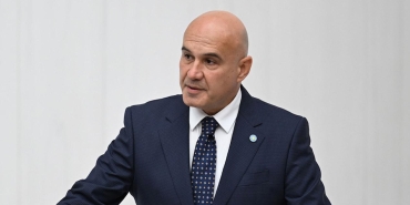yatirimda-yeni-strateji-akpyi-gondermekten-daha-iyi-bir-secenek-yok-TH6LmVqt.jpg