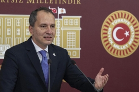 yeniden-refah-partisi-genel-baskani-erbakandan-suriye-aciklamasi-irakta-da-benzerini-yasamistik-BO2LW9Y7.jpg