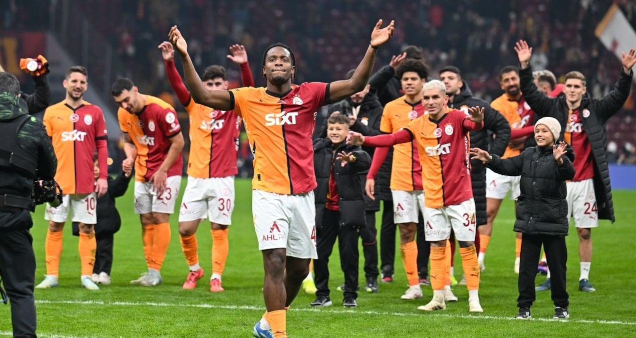 2024te-galatasaraya-destek-ol-ask-ve-basari-icin-birlikteyiz-5P5wLSpk.jpg