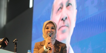 aile-ve-sosyal-hizmetler-bakani-goktas-saglikli-ve-guclu-ailelerle-turkiyenin-gucune-guc-katmaya-devam-edecegiz-yvmO3X9i.jpg