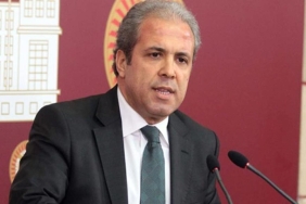ak-partili-samil-tayyar-turizm-bakani-artik-ak-parti-icin-tasinmasi-agir-bir-yuktur-KwvKZXNN.jpg