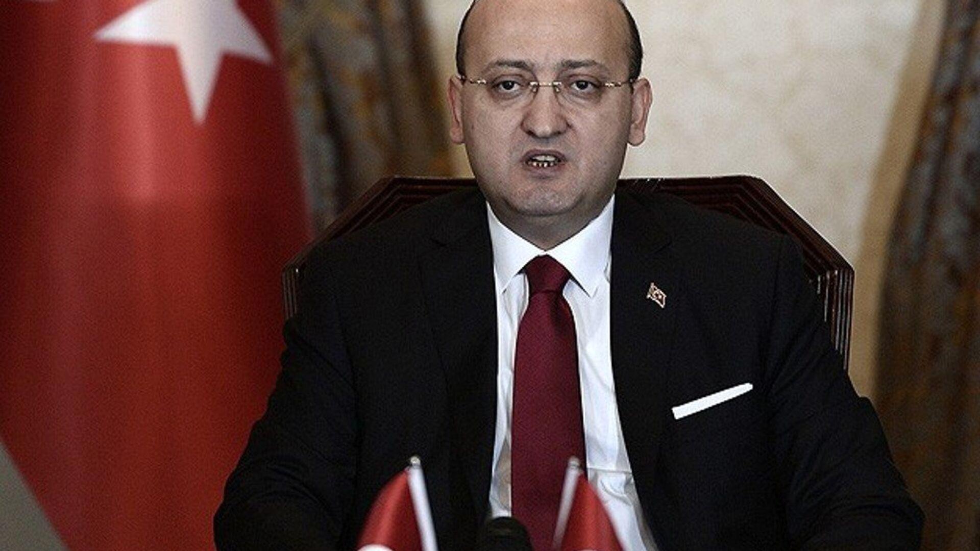 akdogan-devlet-beyden-bunlari-duyuca-sok-oldum-zihnim-20-kat-hizli-calismaya-basladi-LQAwIZMv.jpg