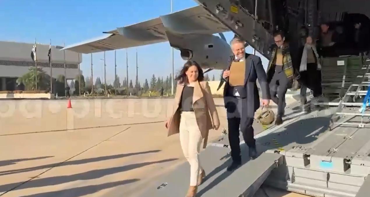 alman-disisleri-bakaninin-suriyeye-celik-yelekle-yaptigi-ozel-ziyaret-r2MblrnU.jpg