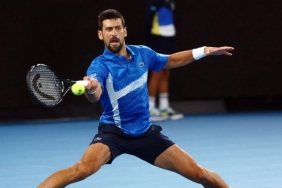 avustralya-acikta-alcaraz-ve-djokovic-ileri-adim-atti-9l7MW5FF.jpg