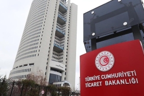 bakanliktan-yaniltici-indirim-uygulamalarina-414-milyon-lira-ceza-kesildi-XEwmHpbV.jpg