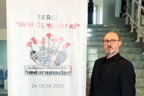 bakirkoyde-huzun-ve-hayat-ben-kolay-olmem-sergisi-gazete-mansetlerinin-anlatisi-BAy5XQTa.jpg