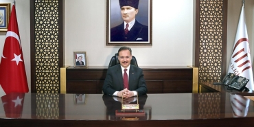 baskan-sofya-alagasa-hapis-cezasi-verilmisti-siirt-belediyesine-kayyum-atandi-tTwLYuZU.jpg