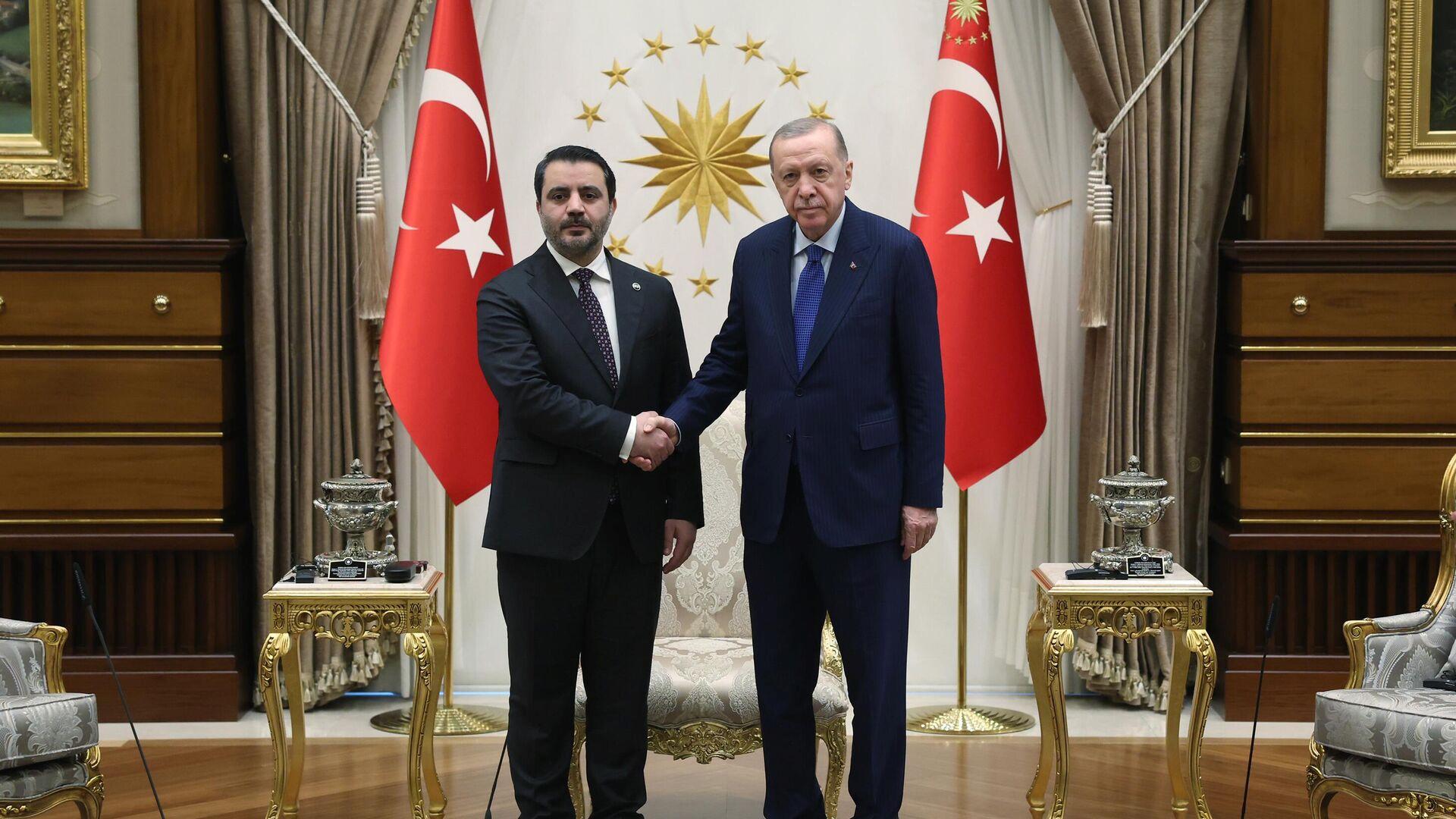 cumhurbaskani-erdogan-suriyedeki-yeni-yonetimin-disisleri-bakani-seybaniyi-kabul-etti-4RhqynX1.jpg