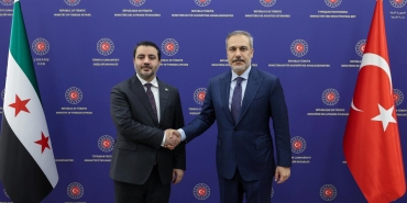 disisleri-bakani-fidan-yeni-suriyede-pkk-ypg-ve-deas-gibi-teror-orgutlerine-yer-yok-rxNdflfe.jpg