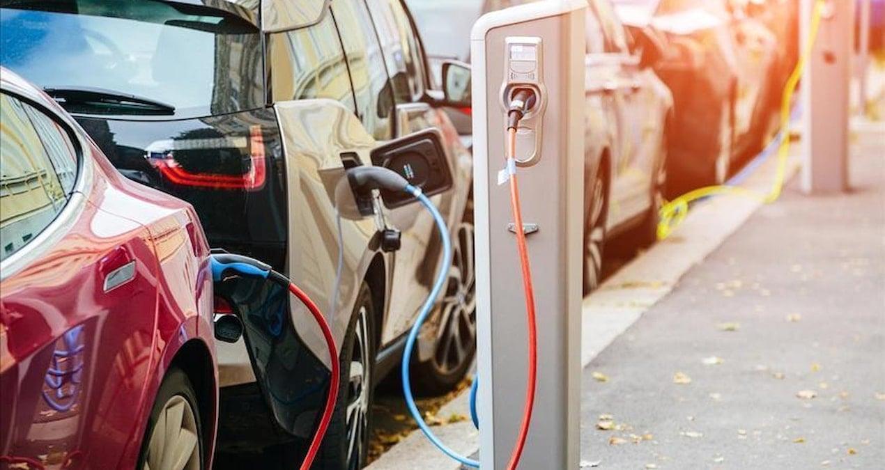 dunyada-elektrikli-arac-satislarinda-tarihi-rekor-mPIC9rDt.jpg