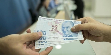 emekli-bayram-ikramiyesi-icin-belirlenen-yeni-rakam-sgk-uzmanindan-aciklama-SKbyUzju.jpg
