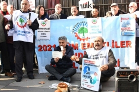 emekli-tas-kaynatarak-simsek-icin-para-topladi-essiz-bir-hikaye-26tzqn6D.jpg