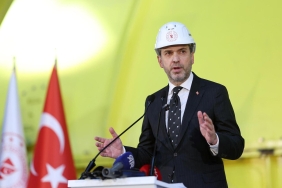 enerji-ve-tabii-kaynaklar-bakani-bayraktar-70-yillik-ruyamiz-mersin-akkuyu-ngsde-gercege-donusuyor-5xzkIKSE.jpg
