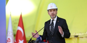 enerji-ve-tabii-kaynaklar-bakani-bayraktar-70-yillik-ruyamiz-mersin-akkuyu-ngsde-gercege-donusuyor-5xzkIKSE.jpg