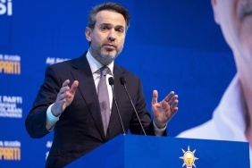 enerji-ve-tabii-kaynaklar-bakani-bayraktar-akkuyu-ile-turkiye-nukleerde-farkli-bir-lige-cikiyor-hm8UsYSm.jpg