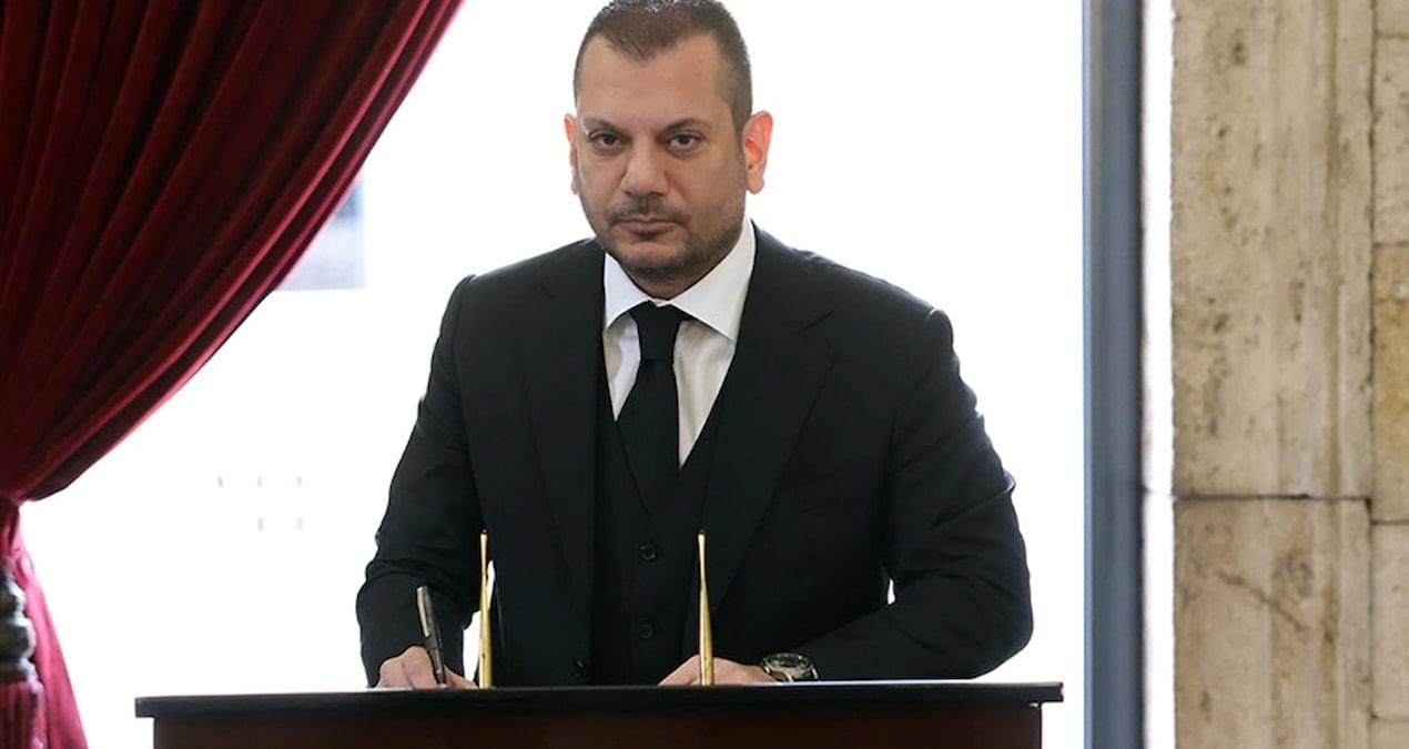 ertugrul-doganin-sistem-uzerine-elestirileri-XqSI8GEH.jpg