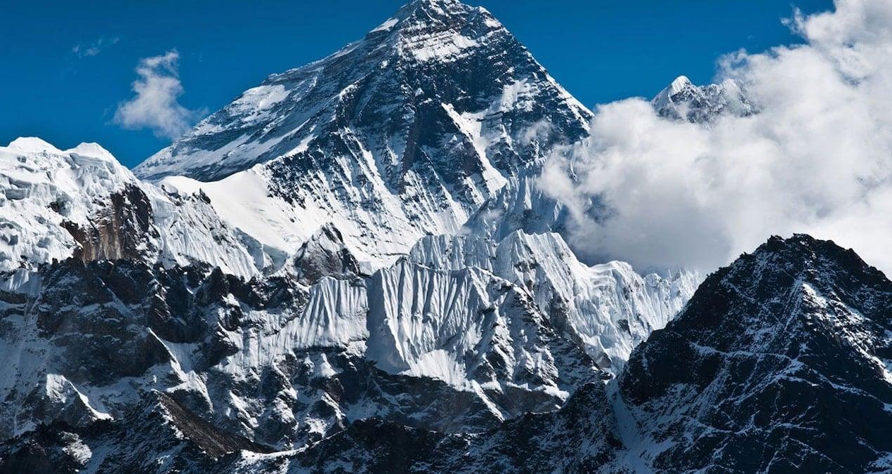 everestten-100-kat-daha-yuksek-iki-gizemli-dag-kesfedildi-TN8l5tYF.jpg
