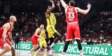 fenerbahce-beko-olympiakosu-deplasmanda-yenerek-guc-gosterdi-LlJDQtWi.jpg