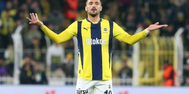 fenerbahcenin-parlayan-yildizi-5h6lhAgj.jpg