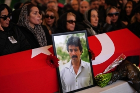 ferdi-tayfur-sarkilariyla-ilgili-tartismaya-son-noktayi-mesam-koydu-83azfzrK.jpg