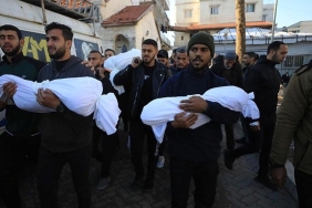 hamastan-sasirtan-karar-34-rehineleri-serbest-birakti-saldirilar-devam-ediyor-Gun1FAdG.jpg