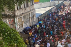 herkesin-yuruyen-cesetler-dedigi-30-yildir-ayni-yerde-bir-araya-gelen-gizemli-topluluk-mCvP6AdB.jpg