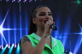 irem-dericiden-kotu-haber-dusup-kafasini-vurdu-hastaneye-kaldirildi-NcEZ5hFV.jpg