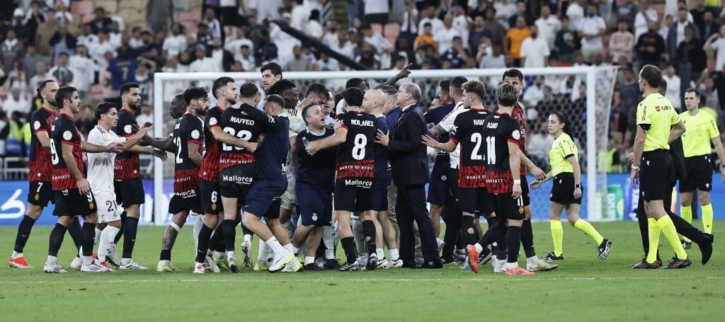 Real Madrid ile Mallorca Arasındaki Gergin Süper Kupa Mücadelesi