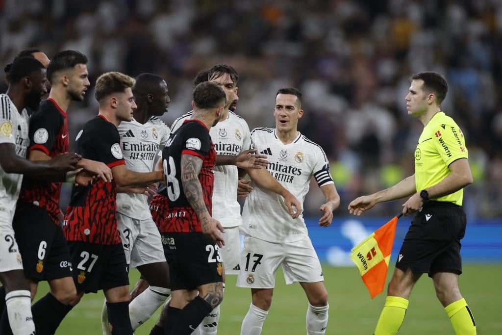 ASENSIO İLE MAFFEO'NUN GERGİNLİĞİ