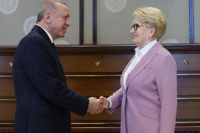 meral-aksener-ile-ilgili-yeni-iddia-cumhurbaskani-yardimcisi-olacagi-kesinlesmis-Y1xe9qMM.jpg