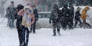 meteorolojiden-tum-haritayi-degistiren-tahmin-istanbula-kar-yolda-kara-kis-turkiyeyi-saracak-54OyubcZ.jpg