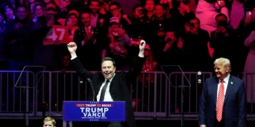 milyarderlerden-destek-alan-trump-ilk-gun-100e-yakin-kararnameyi-imzalamaya-hazirlaniyor-Kt8aXIFX.jpg