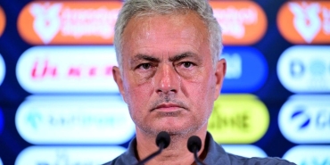 mourinho-tottenhama-geliyor-ingilizler-bombayi-patlatti-XtSaIlg9.jpg