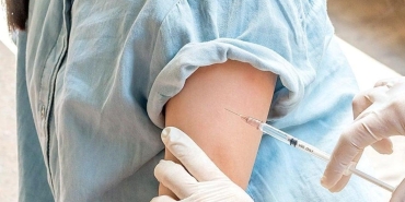 rahim-agzi-kanserine-karsi-koruyucu-kalkan-hpv-asisi-SHX2da3Z.jpg