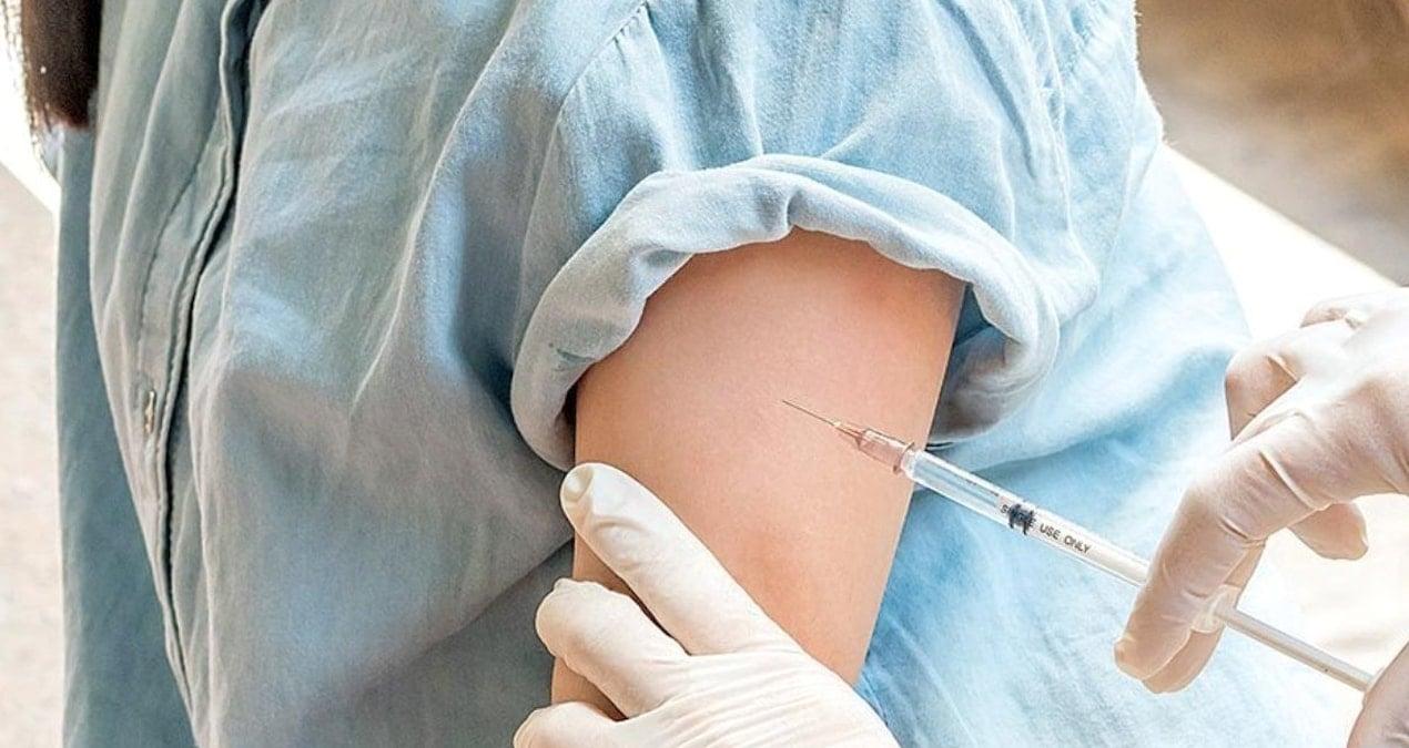rahim-agzi-kanserine-karsi-koruyucu-kalkan-hpv-asisi-SHX2da3Z.jpg