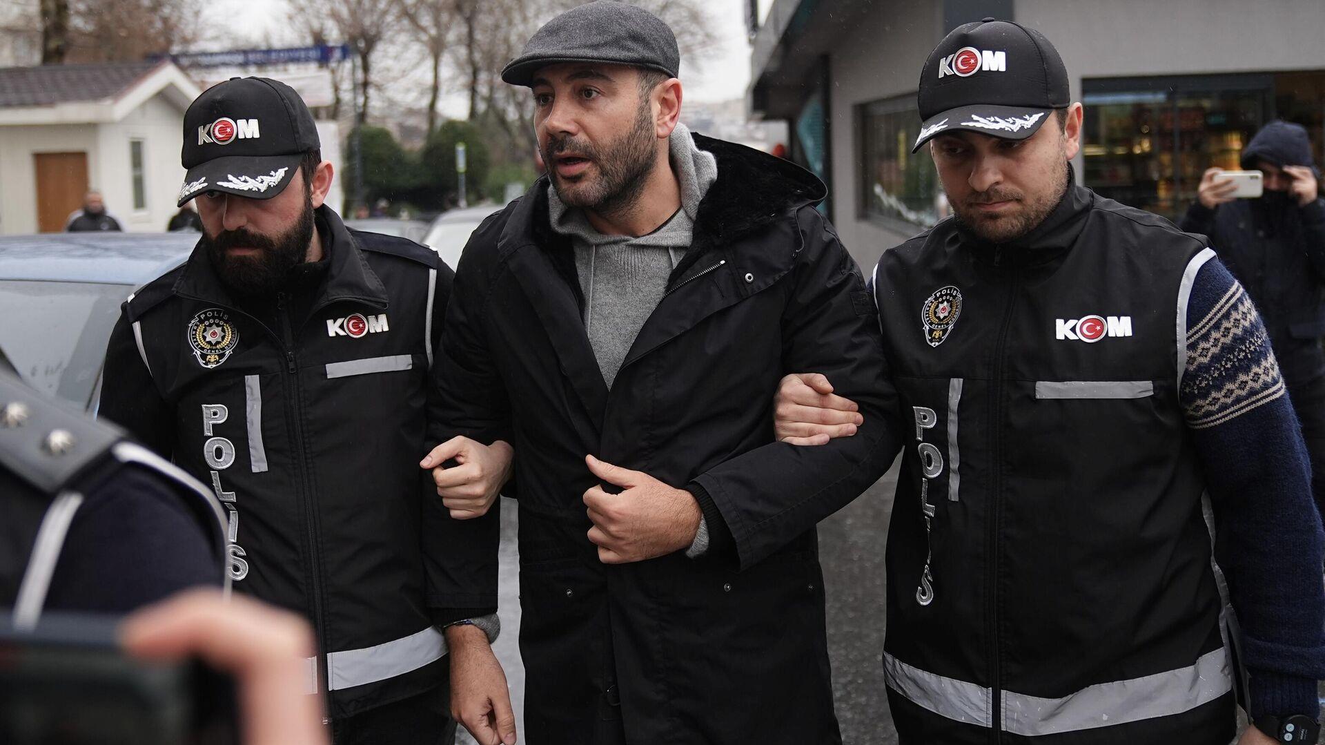 riza-akpolatin-ifadesi-suclamalara-ne-yanit-verdi-2MMO6YvM.jpg