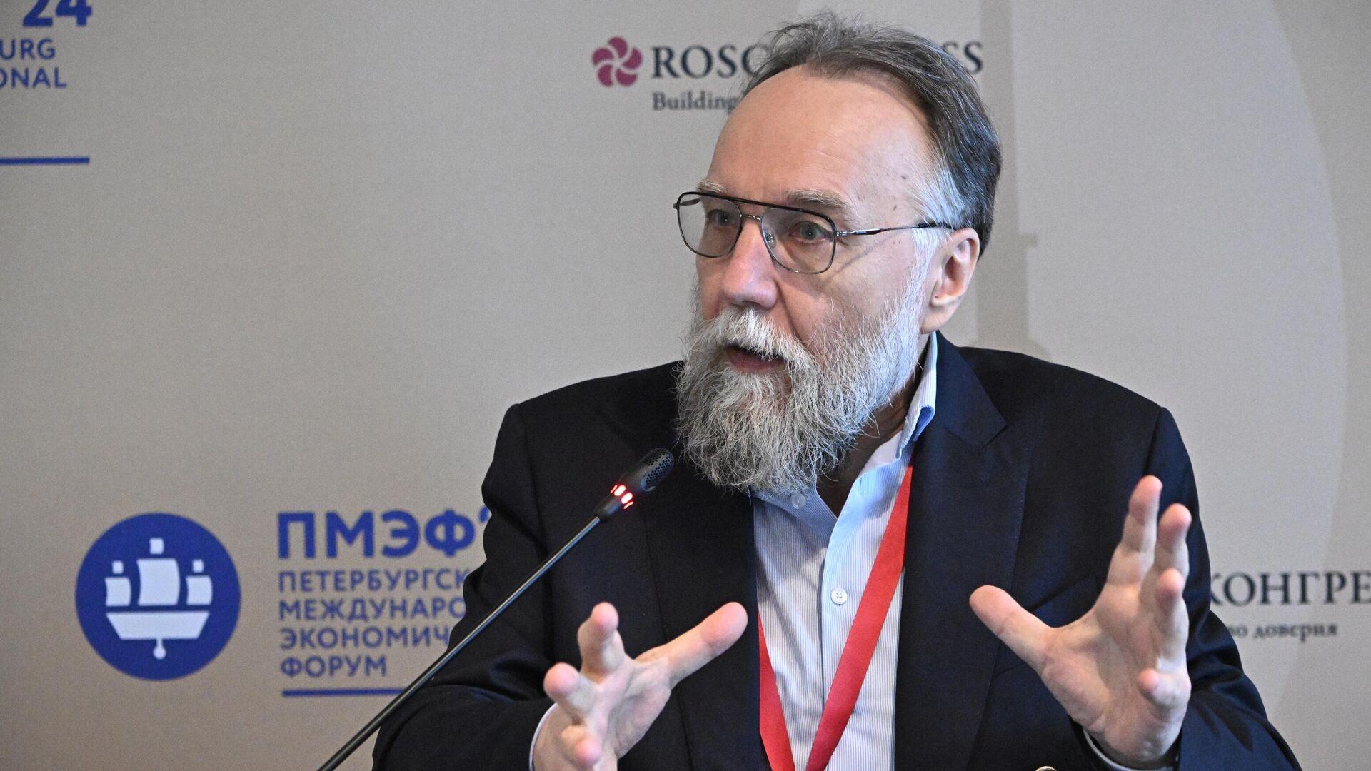 rus-siyaset-uzmani-dugin-putin-ile-trumpin-gorusmeleri-uzayabilir-EuFvJpeD.jpg