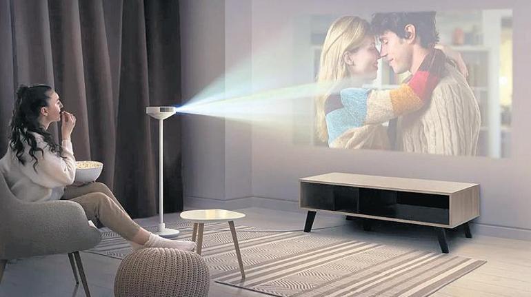 LG'nin Çok Amaçlı Projektörü: PF600U