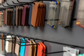 telefon-kilifi-alirken-goz-onunde-bulundurmaniz-gereken-3-sasirtici-detay-xjHKwSEW.jpg