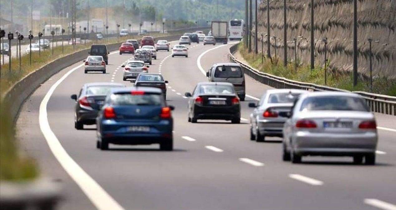 turkiyedeki-milyonlarca-arac-icin-yeni-duzenleme-resmi-olarak-basliyor-Htp999lk.jpg