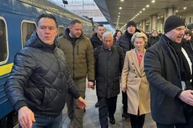ab-baskani-von-der-leyen-kieve-35-milyon-euro-degerinde-destek-paketiyle-ziyaret-gerceklestirdi-gQWIy35J.jpg