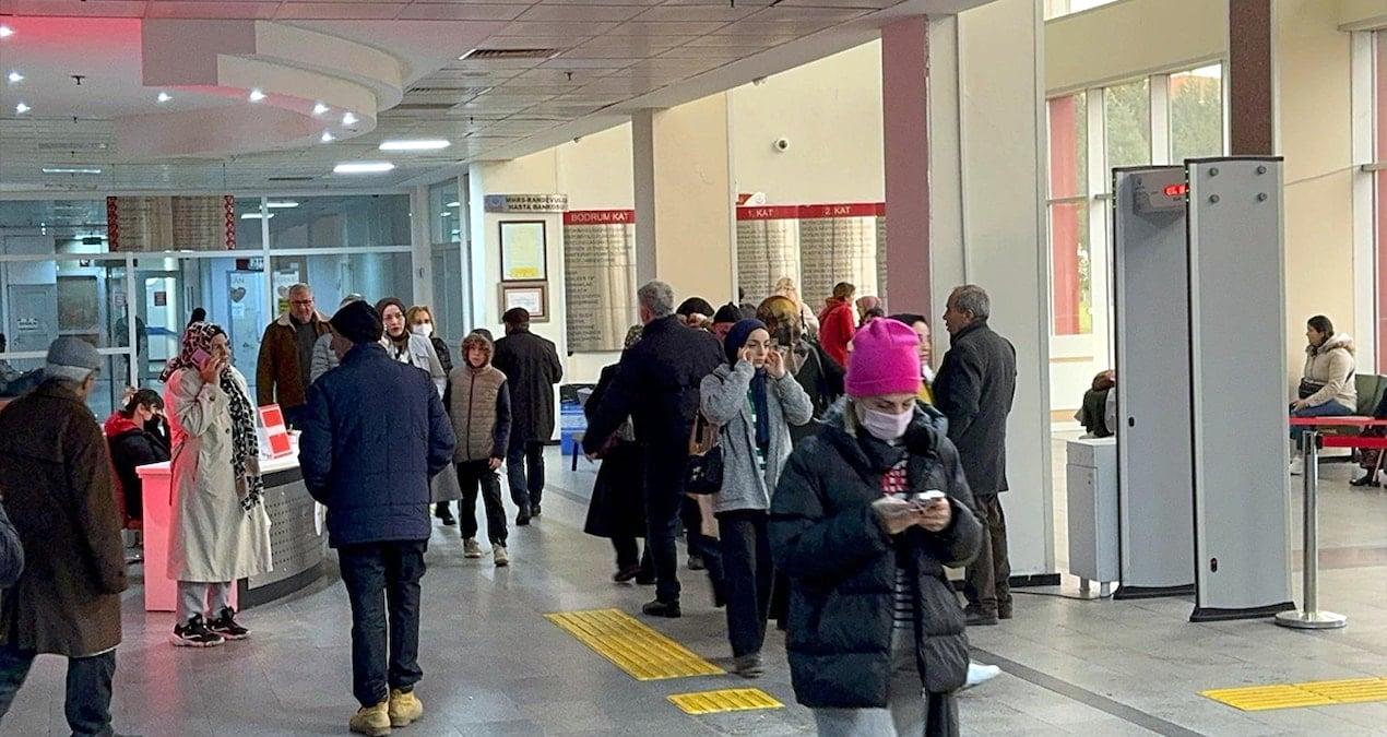 acillerde-yogunluk-grip-vakalari-zirveye-ulasti-wpQTdM7Q.jpg