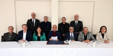 ahmet-hakan-ocalanin-cagrisinin-sifrelerini-acikladi-peki-ya-federasyon-ayri-devlet-hepsine-hayir-diyor-ocalan-3I5nVHUB.jpg