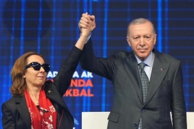 ahmet-hakan-serap-yazici-ozbudun-iktidar-aleyhine-konustuysa-cemal-enginyurt-da-chpyi-yerden-yere-vurdu-8KvtJBrU.jpg