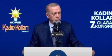 ak-partide-buyuk-degisim-kongresine-dogru-gazeteci-selvi-bakan-toto-oynaniyor-8EOndOdw.jpg