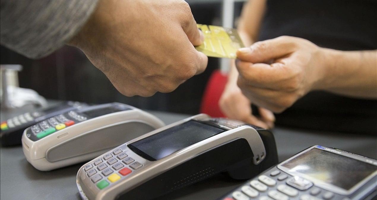 alisverislerde-telefon-numarasi-paylasimina-dikkat-edin-XF27mzeT.jpg