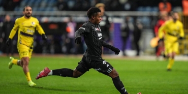 besiktasin-yeni-transferi-arroyo-ilk-kez-sahada-vDSrzXJU.jpg